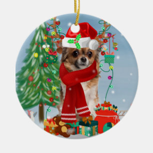 Chihuahua Hund im Schnee mit Weihnachtsgeschenken Keramik Ornament