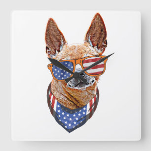 Chihuahua Hund USA Amerikanischer Unabhängigkeitst Quadratische Wanduhr