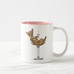 Chihuahua im Cocktail-Glas Zweifarbige Tasse