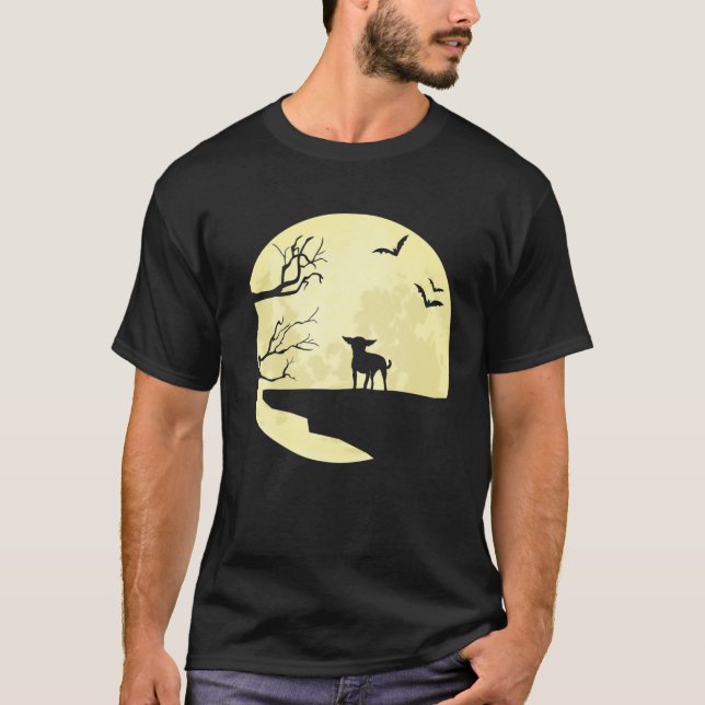 Chihuahua-Silhouette in Vollmond-Hundeschuhen und  T-Shirt (Vorderseite)