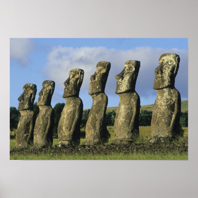Chile, Osterinsel, Rapa Nui, Ahu Akivi Poster (Vorne)