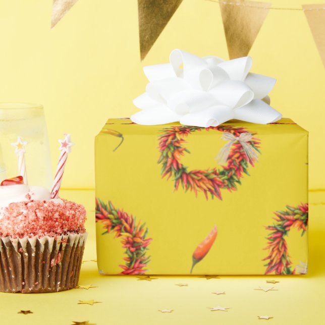 Chile Ristra Wreaths and Peppers All-Over Pattern  Geschenkpapier (Geburtstagsparty)