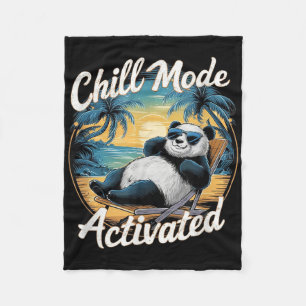 Chill-Mode aktiviert lustige Panda-Kälte in der S Fleecedecke