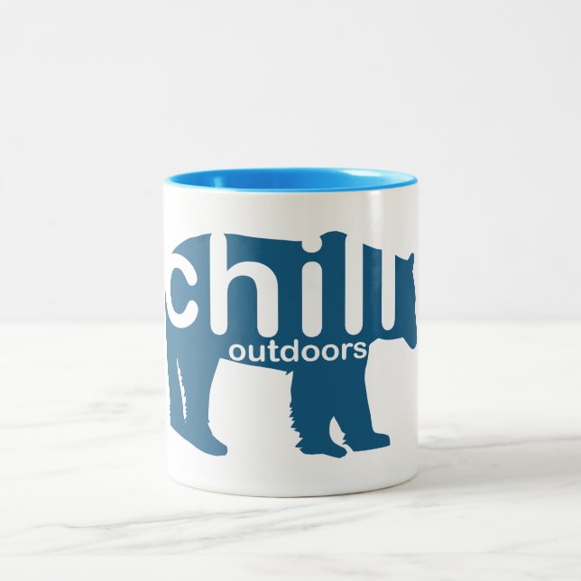 Chill Outdoorbär Zweifarbige Tasse (Mittel)