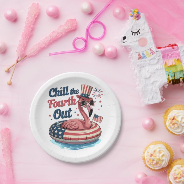 Chill The Fourth Out Funny 4th of July Flamingo Pappteller (Party)