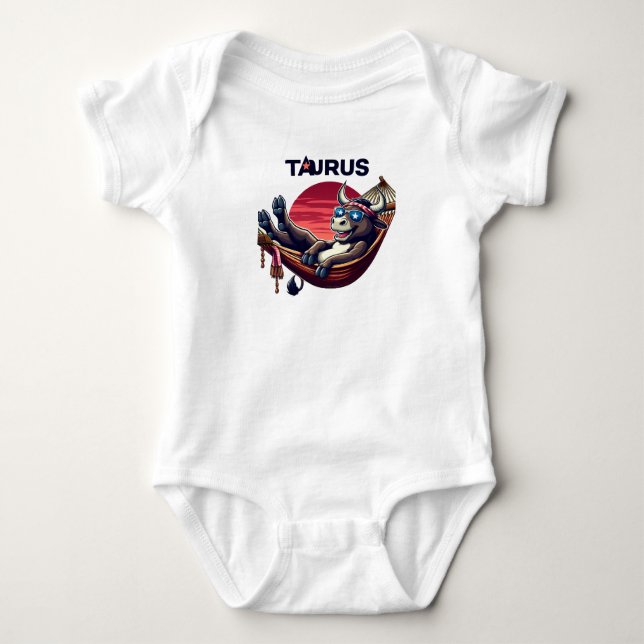 Chillaxing Patriotic Taurus Bull in Hammock Design Baby Strampler (Vorderseite)