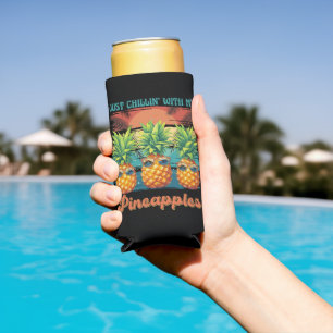 Chillen mit meiner Ananas-Sonnenbrille Tropical  Selters Dosenkühler