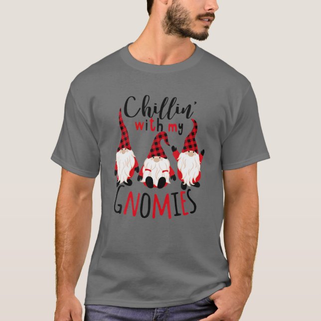 Chillin' mit meinen Gnomen Karierte Weihnachtslied T-Shirt (Vorderseite)