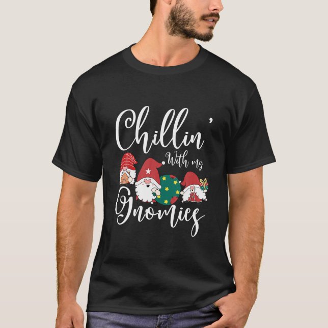 Chillin' mit meinen Gnomen Weihnachtsbummel T-Shirt (Vorderseite)