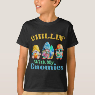 Chillin mit meinen Gnomies Beach gnomes mit Surfbr T-Shirt