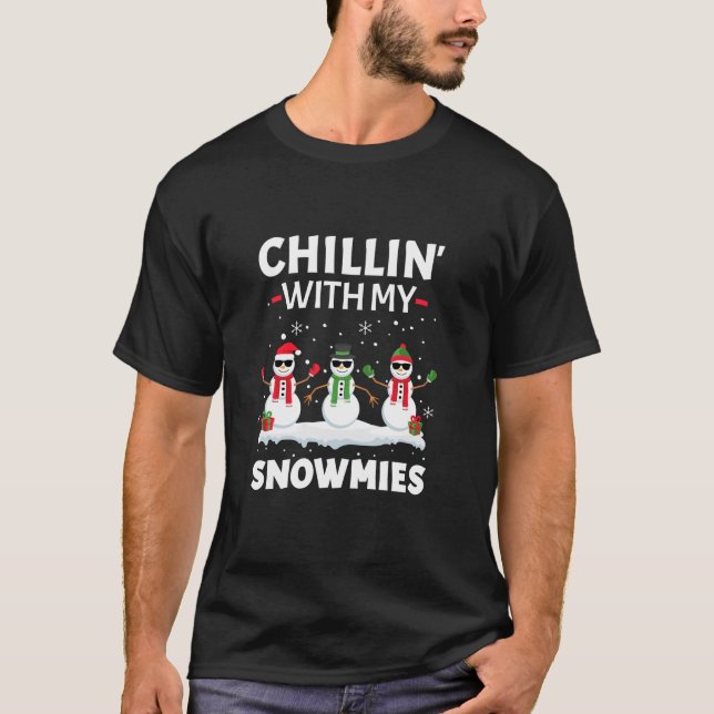 Chillin mit meinen Snowmies Funny Xmas Pajama Ugly T-Shirt (Vorderseite)