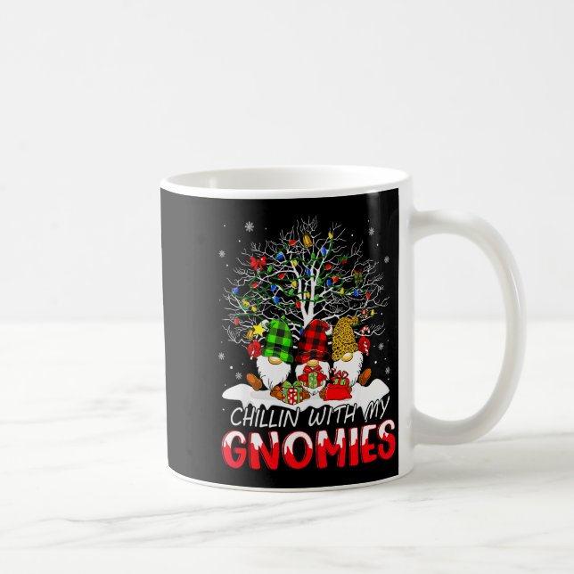 Chillin With My Gnomies Funny Christmas Family Fri Kaffeetasse (Rechts)