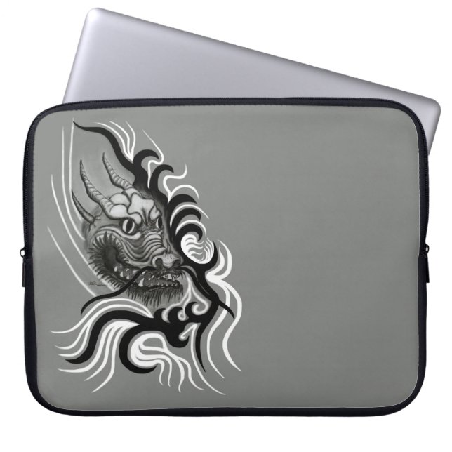 China Dragon im Tattoostil Laptopschutzhülle (Vorderseite)