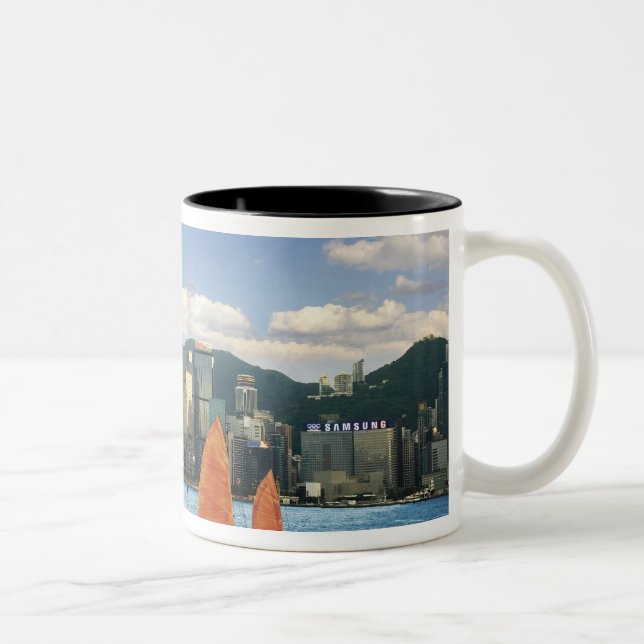 China; Hongkong; Victoria Harbour HafenA Zweifarbige Tasse (Rechts)