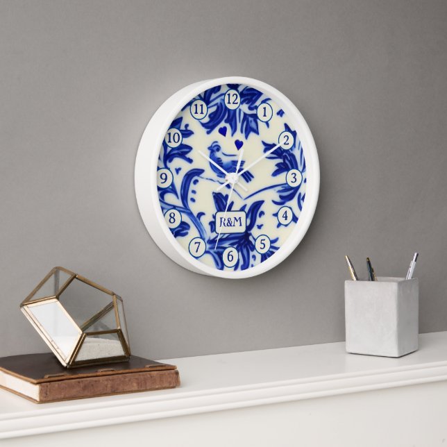 China Plate Painting - Singing Bird - Blue & Cream Uhr (Büro)