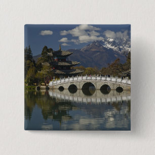 CHINA, Provinz Yunnan, Lijiang. Alt Lijiang Button
