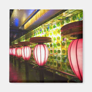 China, Shanghai. Bar in der Xin Tian Di Bar Magnet