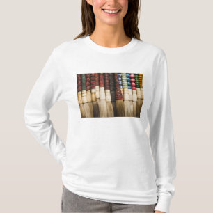 China, Shanghai. Pinsel Chenghuang Miao T-Shirt