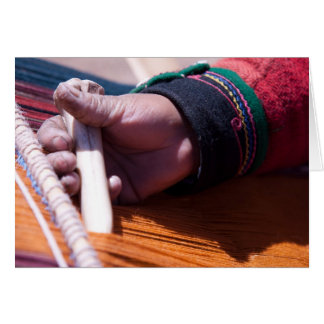 Chincheros Frau, die Alpakagarn 3 macht