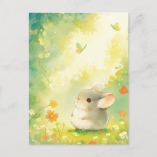 Chinchilla im sonnigen Blumengarten mit Schmetterl Postkarte