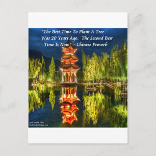 Chinesische Pagode und Natursprichwort Postkarte
