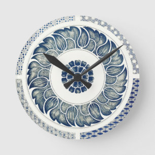 Chinesisches Medaillon: Indigoblaue Chinoiserie Runde Wanduhr