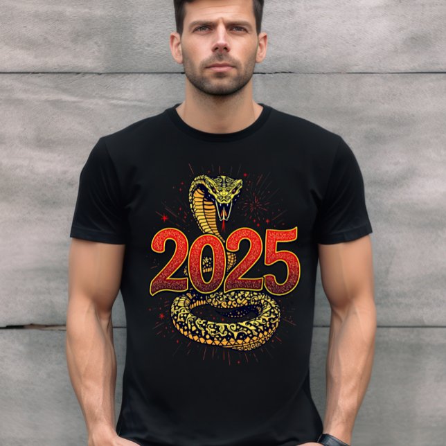 Chinesisches Neujahr - Jahr der Schlange 2025 T-Shirt (Von Creator hochgeladen)
