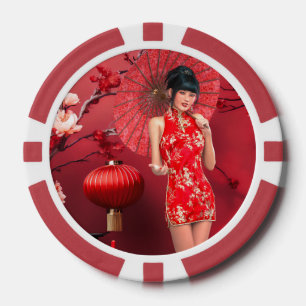 Chinesisches Neujahrsmädchen mit einem roten Regen Pokerchips