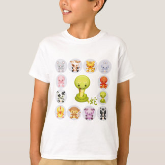 Chinesisches Tierkreis-Jahr der Schlange v2 T-Shirt