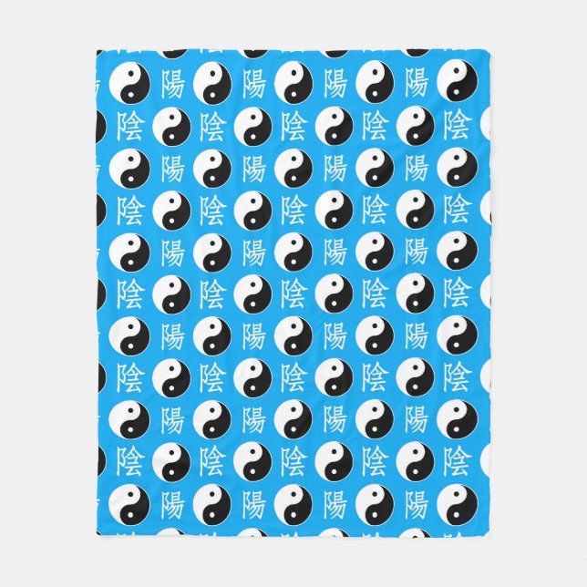 Chinesisches Yinyang-Muster mit blauem Hintergrund Fleecedecke (Vorderseite)