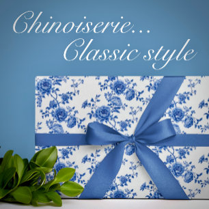 Chinoiserie Blau Weiße Rosen Geschenkpapier