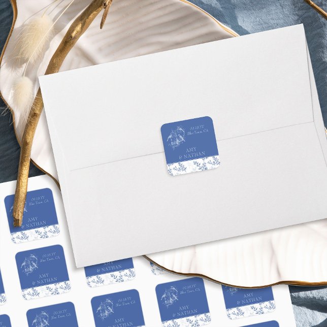 Chinoiserie Blauen Hochzeitsfeier Quadratischer Aufkleber (Square blue wedding sticker from Chinoiserie Wedding Collection by Darling & May)