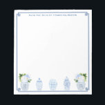 Chinoiserie Personalisiert Notizblock<br><div class="desc">Elegantes Notizblock, das Sie mit Ihrem eigenen Text, einschließlich eines Namens, personalisieren können. Das Design verfügt über eine griechische Eckleiste mit Aquarellfarben-Ginger-Jar-Bildern. Diese Ingwergläser wurden ursprünglich von mir handgemalt, bevor sie in digitale Form gescannt wurden (die Blätter / Blume sind nicht von mir). Bitte beachten Sie, dass Sie die Ingwergläser...</div>