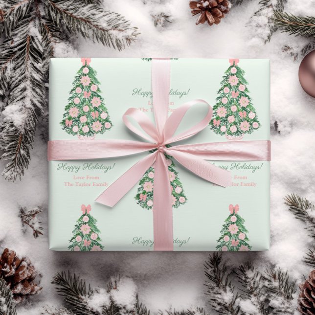 Chinoiserie Pink Green Frohe Weihnachtsfamilie Nam Geschenkpapier (Pink and green maximalist holidays tree Christmas wrapping paper with personalized text)