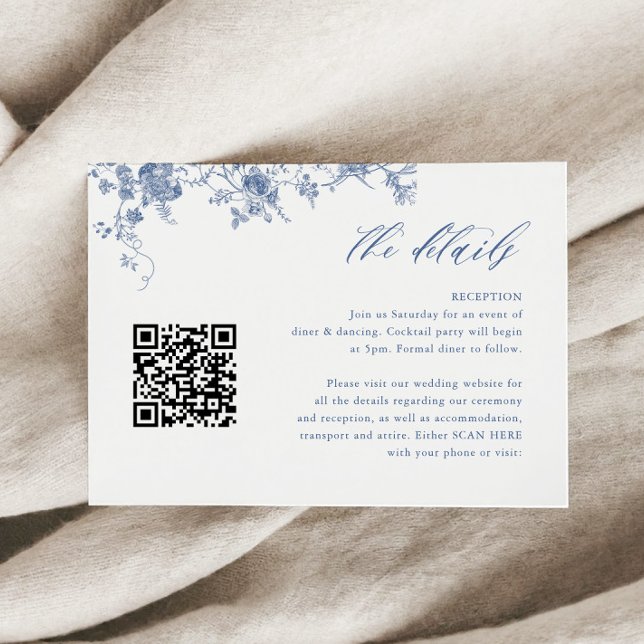 Chinoiserie Toile Dusty Blue Wedding Details QR Begleitkarte (Von Creator hochgeladen)
