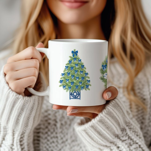 Chinoiserie Weihnachtsbaum und Kranz Kaffeetasse (Chinoiserie Christmas Tree Mug)