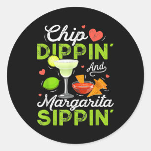 Chip Dippin' und Margarita Sippin' lustiges Cinco Runder Aufkleber