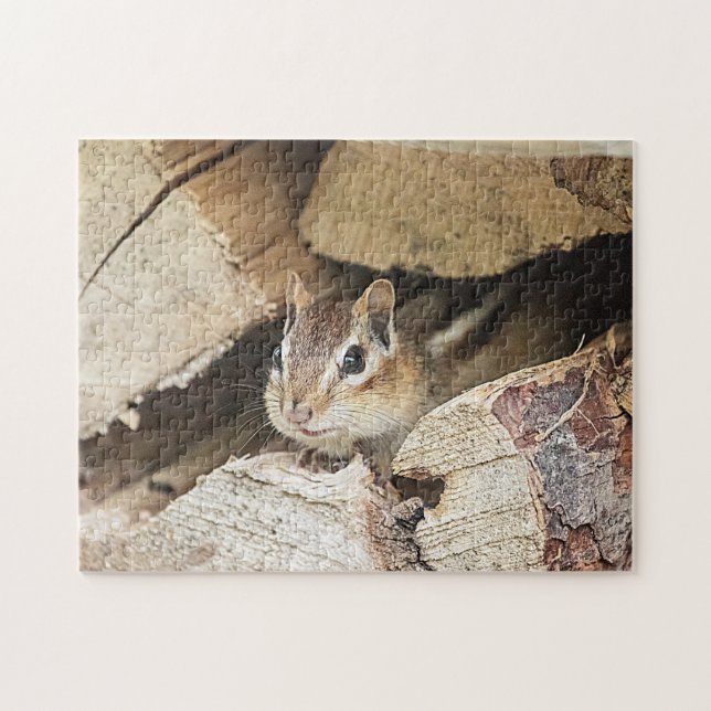 Chipmunk in einem Holzstapel Puzzle (Horizontal)