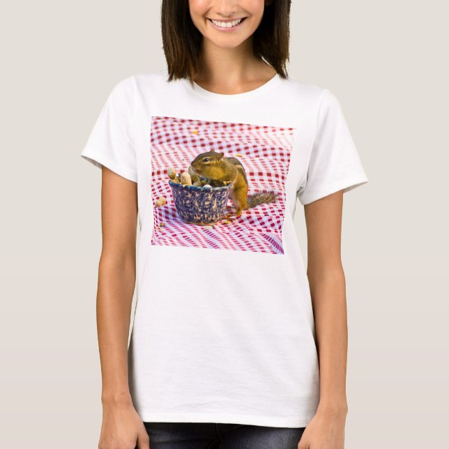 Chipmunk Picnic T-Shirt (Vorderseite)
