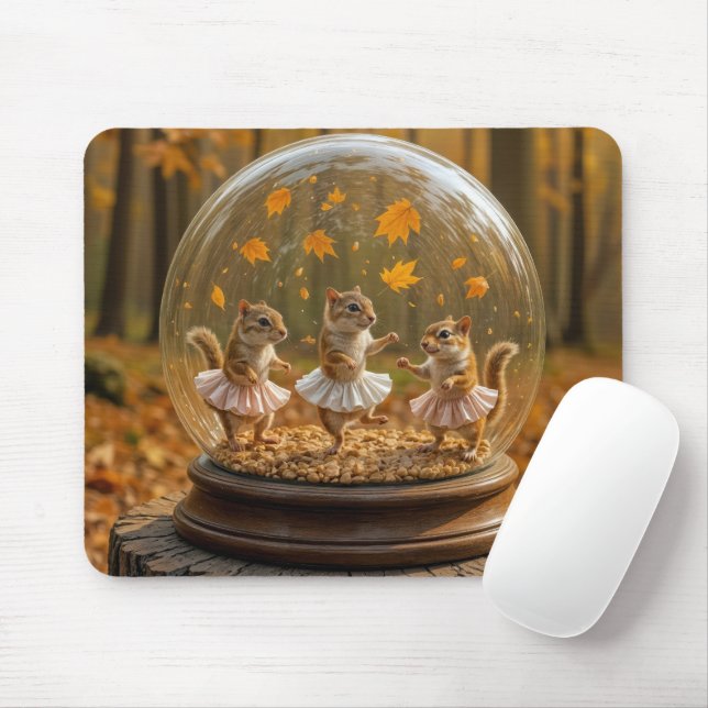 Chipmunks Dancing In a Glass Globe Mousepad (Mit Mouse)