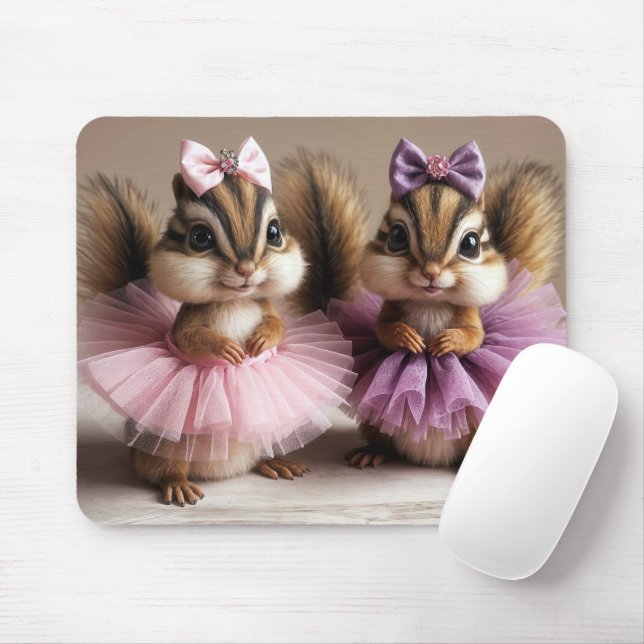Chipmunks Wearing Tutus Mousepad (Mit Mouse)