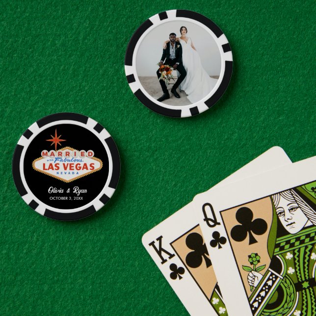 Chips aus schwarzem Poker, Verheiratet in Vegas (Pokertisch (doppelt))