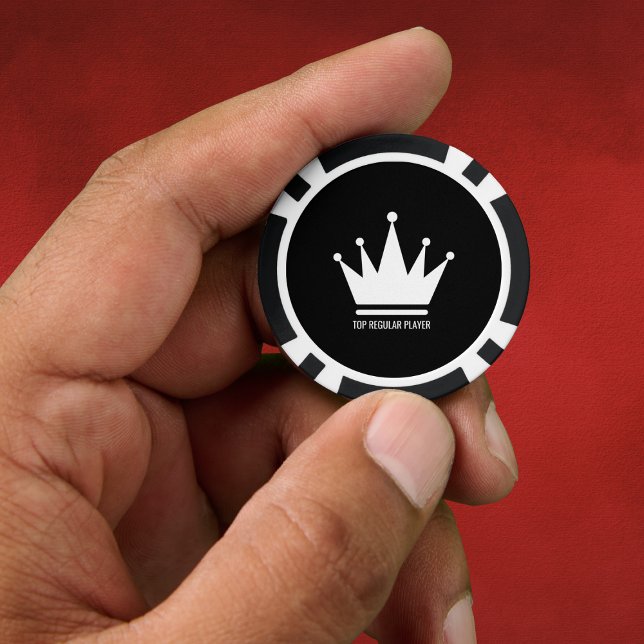 Chips aus schwarzem und weißem Poker, schwarze Str (Von Creator hochgeladen)