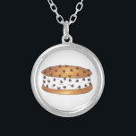 Chipwich Chocolate Chip Cookie Ice Creme Sandwich Versilberte Kette<br><div class="desc">Ein originelles Marker-Beispiel für ein köstliches Sandwich aus Chipwich-Eis - zwei köstliche,  frisch gebackene Schokoladenkekse mit Vanilleeis dazwischen,  gerollt in Schokoladenchips!</div>