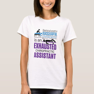 Chiropractic Assistant Chiropraktor Funny Sprichwo T-Shirt
