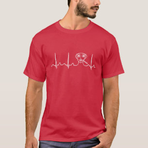 Chirurg-Herzschlag T-Shirt
