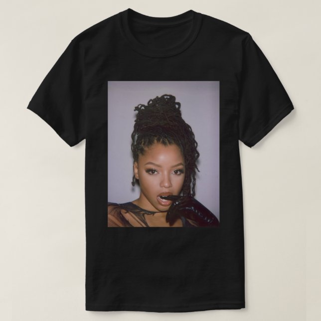 Chloe X Halle Shooting T-Shirt (Design vorne)