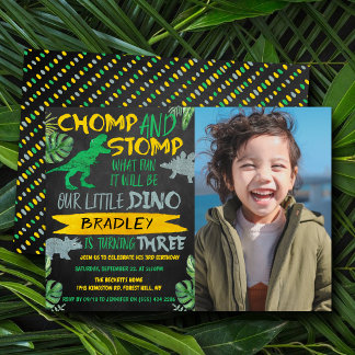 Chomp & Stomp! Dinosaurier Boys 3. Geburtstags-Fot Einladung