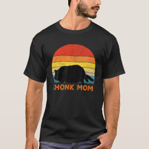 Chonk Mama Black Cat Funny Retro Style Mama Cats T-Shirt