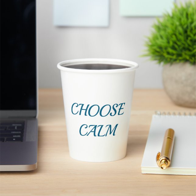 Choose Calm – Minimal Coffee Mug | Aesthetic Zen Q Pappbecher (InSitu)
